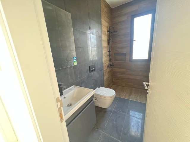 2+1 FLAT FOR SALE WITH MASTER BATHROOM IN CYPRUS GIRNE ALSANCAK AREA