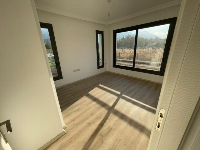 2+1 FLAT FOR SALE IN GIRNE ALSANCAK AREA; WALKING DISTANCE TO THE SEA, IN THE SITE, WITH A LARGE GARDEN