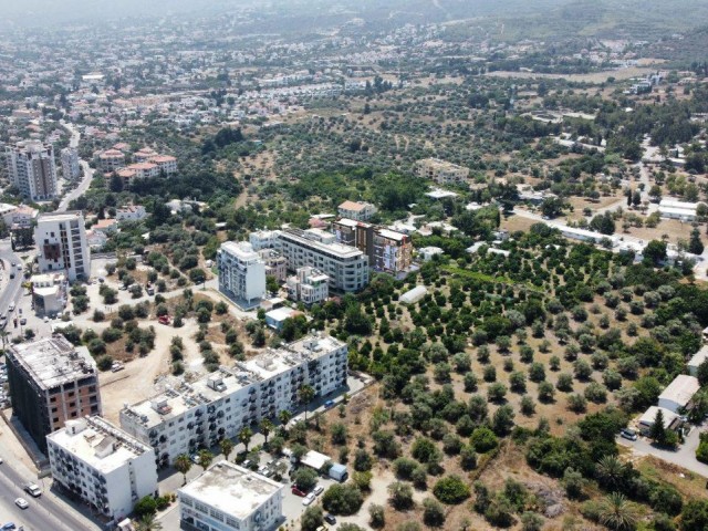 1+1-, 2+1- UND PENTHOUSE-WOHNUNGEN ZUM VERKAUF IN EINEM LUXUS-RESIDENZPROJEKT IM ZYPERN KYRENIA CENTER