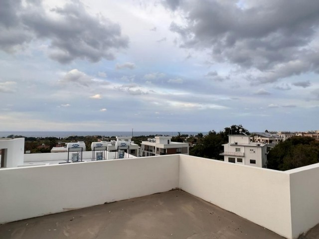 READY TO MOVE IN 3+1 FLAT FOR SALE IN CYPRUS KYRENIA LAPTA REGION