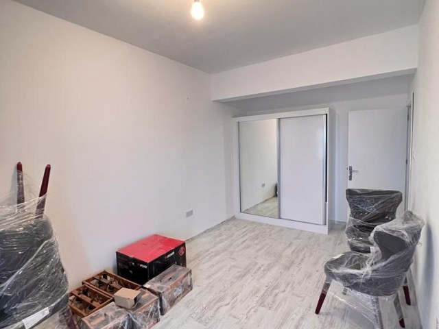 KIBRIS GİRNE LAPTA BÖLGESİNDE TAŞINMAYA HAZIR SATILIK 3+1 DAİRE