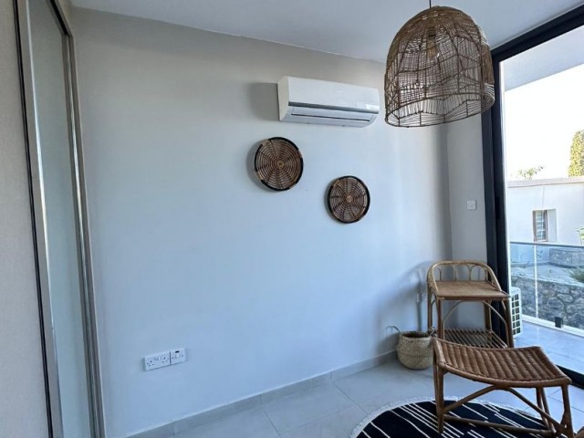 4+1 FLATS FOR SALE IN CYPRUS GIRNE ALSANCAK REGION WITH CLOSED PARKING PARKING, TERRACE, MOUNTAIN, SEA VIEW, TURN KEY AFTER 50% PAYMENT, 12 MONTHS MAINTENANCE.