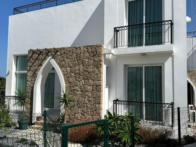 3+1 VILLA FOR SALE WITH STUNNING MOUNTAIN AND SEA VIEW IN CYPRUS GIRNE KARSIYAKA REGION
