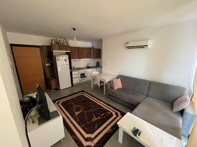 KIBRIS GİRNE MERKEZ'DE SATILIK 1+1 FULL EŞYALI DAİRE 