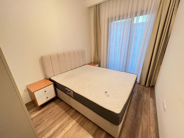 GİRNE MERKEZDE SATILIK 1+1 DAİRE 