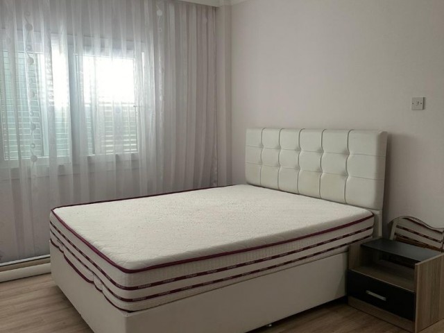 3+1 FLAT FOR RENT IN A SITE WITH POOL IN GIRNE CENTER, CYPRUS