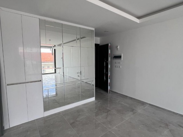 2+1 FLATS FOR SALE IN CYPRUS KYRENIA CENTER WITH GENERATOR AND CLOSED PARKING PARKING