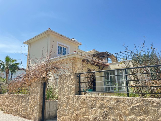 3+1 VILLA ZUM VERKAUF IN EINEM KOMPLEX MIT POOL IN ZYPERN GIRNE DOĞANKÖY