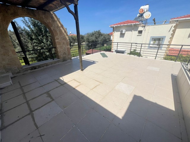 3+1 VILLA FOR SALE IN A COMPLEX WITH POOL IN CYPRUS GIRNE DOĞANKÖY AREA