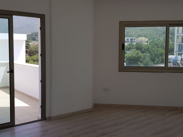 Flat For Sale in Girne Merkez, Kyrenia