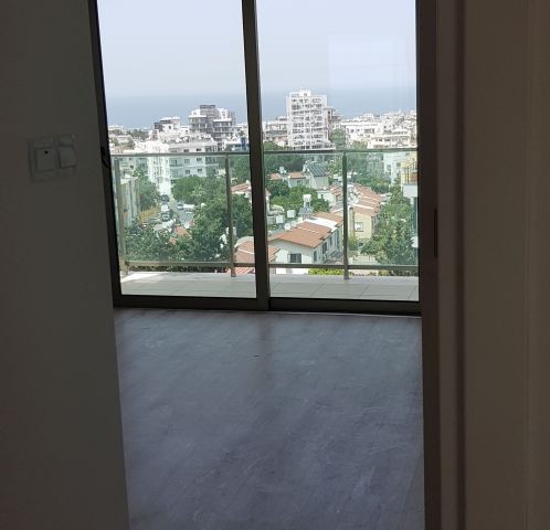 Girne Merkezde 3+1 Satılık Daire