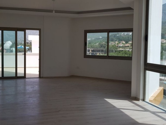 Flat For Sale in Girne Merkez, Kyrenia