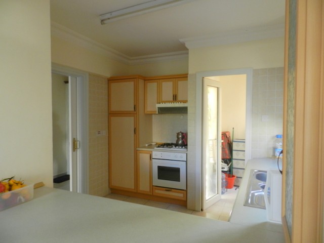 Flat To Rent in Girne Merkez, Kyrenia