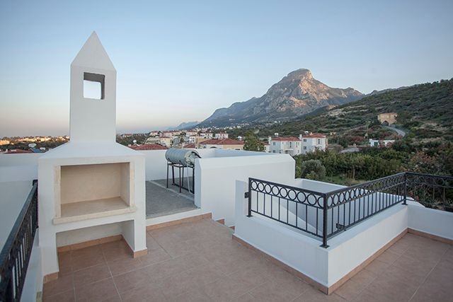 Villa For Sale in Karşıyaka, Kyrenia