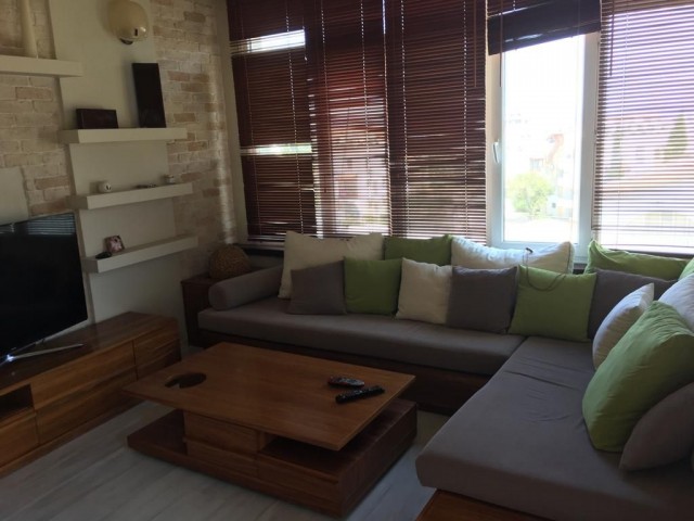 Girne Merkez'de 2+1 Satılık Penthouse