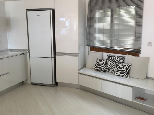 3 + 1 Villa for Rent in Lapta Başpınar ** 