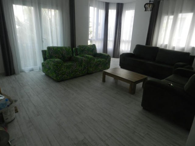 Flat For Sale in Girne Merkez, Kyrenia