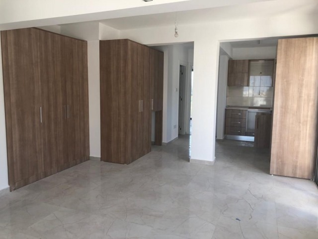 Flat To Rent in Girne Merkez, Kyrenia