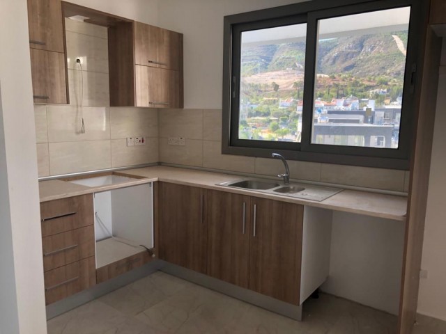 Flat To Rent in Girne Merkez, Kyrenia