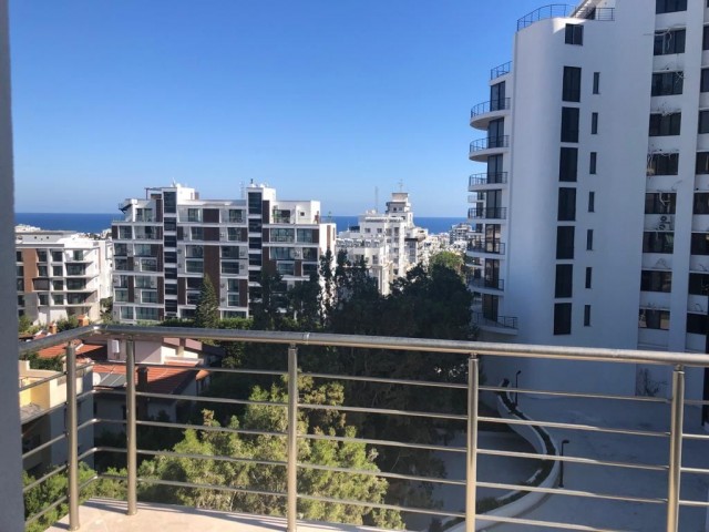 Flat To Rent in Girne Merkez, Kyrenia