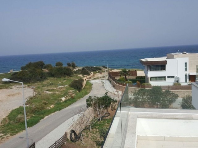 20m Luxus-Villa mit Pool sehr nah am Meer ** 