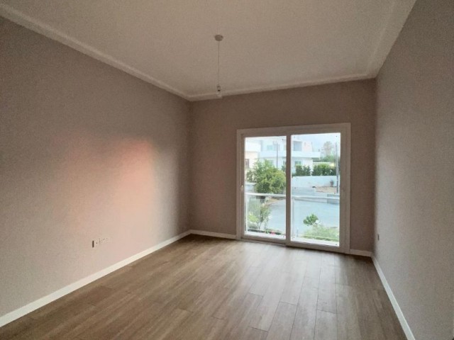 115m2 ground floor ** 