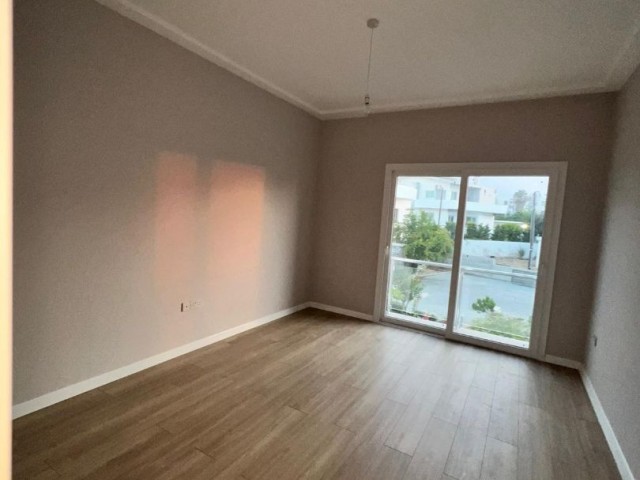 115m2 ground floor ** 