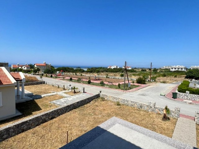 Dec34000stg plot 800m2 1 km from camelot beach ** 