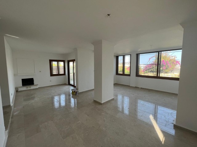 Villa For Sale in Çatalköy, Kyrenia