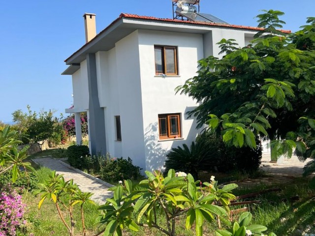 Villa For Sale in Çatalköy, Kyrenia