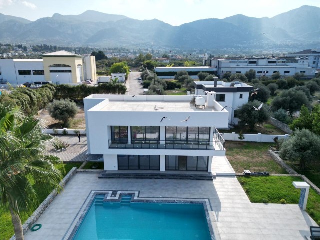 5+1 VILLA ZUM VERKAUF IN ÇATALKÖY