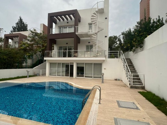 Villa To Rent in Zeytinlik, Kyrenia