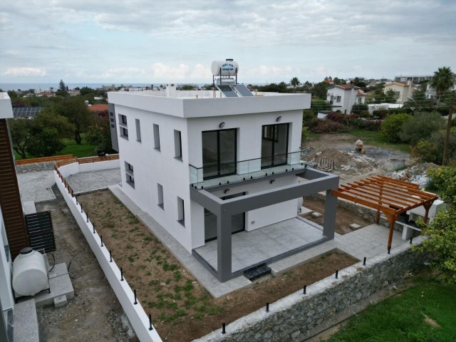 Villa For Sale in Alsancak, Kyrenia