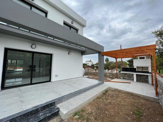 Villa For Sale in Alsancak, Kyrenia