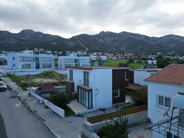 نیمه جدا برای فروش in Çatalköy, گیرنه