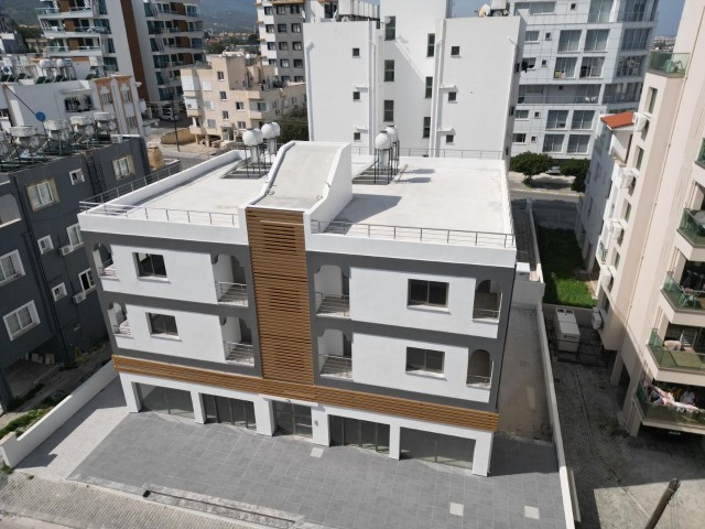 4 adet geniş 2+1 125m2 2 adet dükkan 185m2