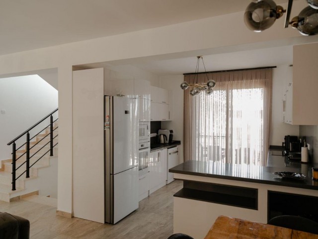 havzlu 3+1 villa ful eşyalı 