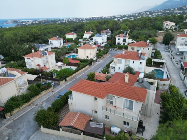 satılık 4+1 lux villa mükemmel bir konumda