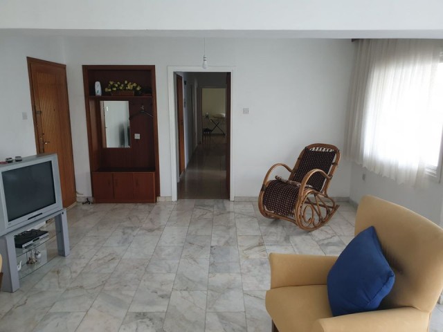 Flat To Rent in Köşklüçiftlik, Nicosia