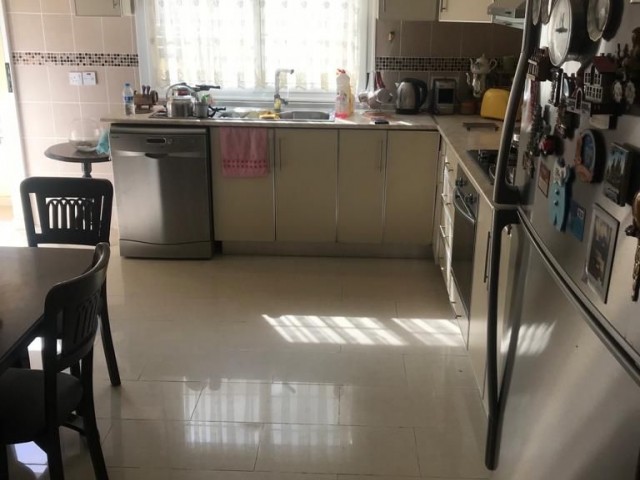 LEFKOŞA K.KAYMAKLI BÖLGESINDE SATILIK 3+1 DAİRE