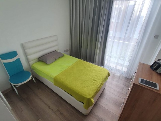 KLEINE LUXUSWOHNUNG ZUM VERKAUF IN KAYMAKLI! ** 