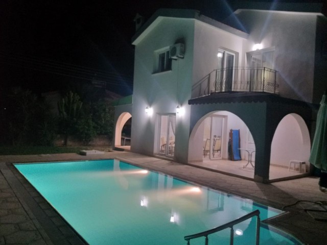 A VILLA WITH A POOL FOR DAILY RENT IN KYRENIA Karsiyaka ! ** 