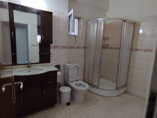 HAMİTKÖY  CADDE MUTFAK ARKASIDA 3+1 KİRALIK DAİRE