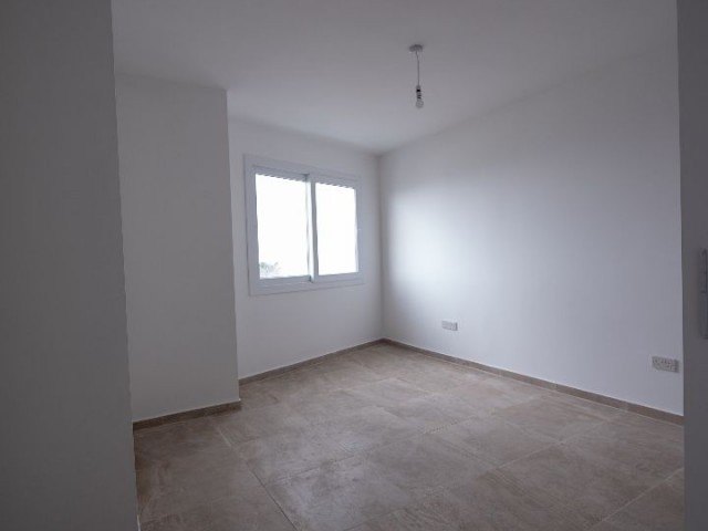 3+1 WOHNUNG ZU VERKAUFEN IN KYRENIA ZENTRUM 1 ** 