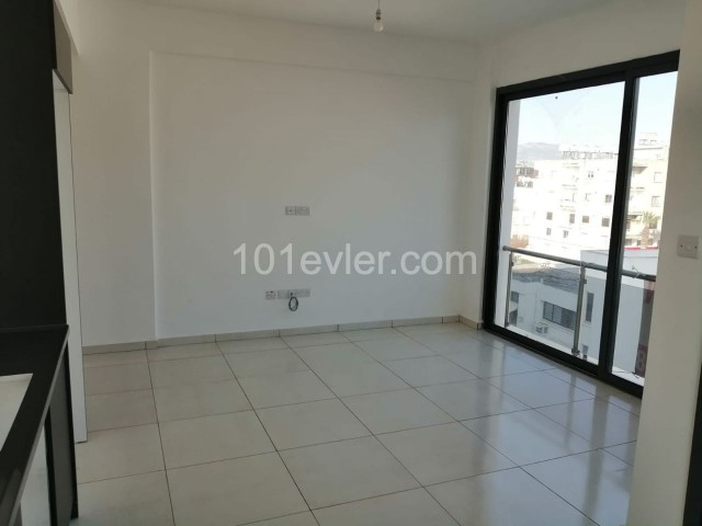 Flat For Sale in Yenişehir, Nicosia