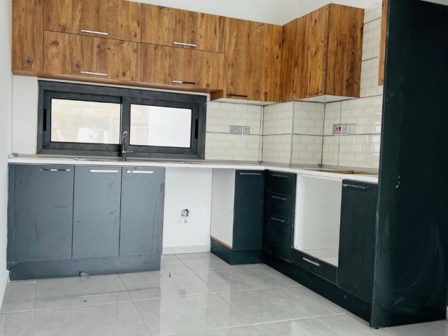 Flat For Sale in Küçük Kaymaklı, Nicosia