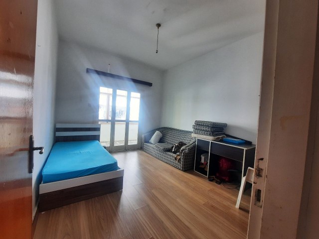 GÖNYELİ BÖLGESİNDE 2+1 SATILIK DAİRE