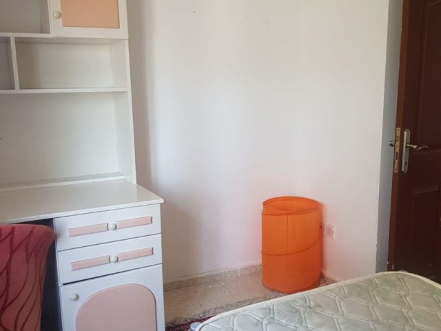 HAZİRANDA MÜSAİTTİR. 3+1 KİRALIK DAİRE CADDE MUTFAK ARKASI 