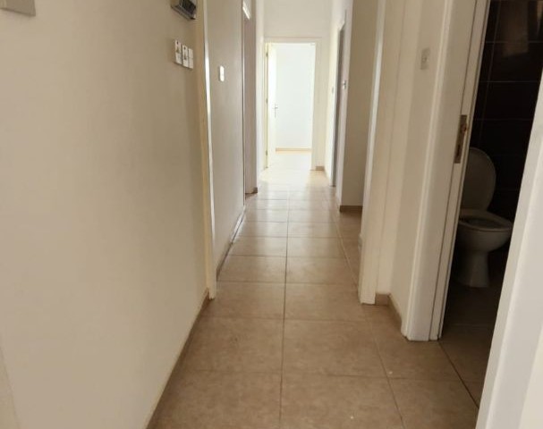 OPPORTUNITY 3+1 FLAT FOR SALE IN METEHAN AREA