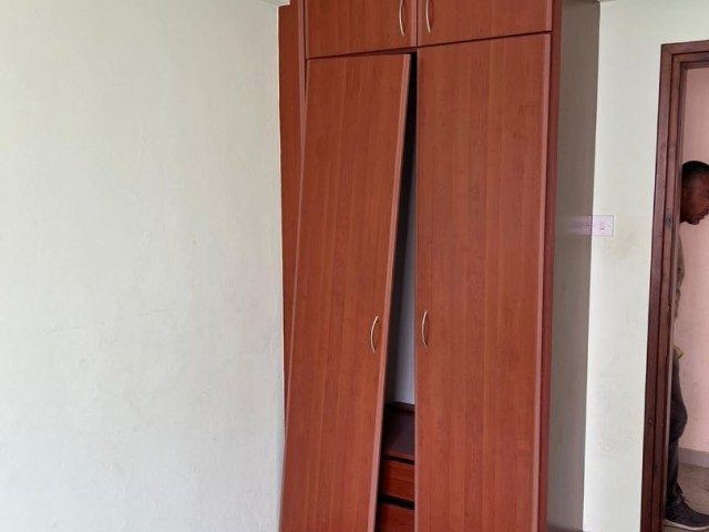 3+1 WOHNUNG IM KÜÇÜK KAYMAKLI GEBIET